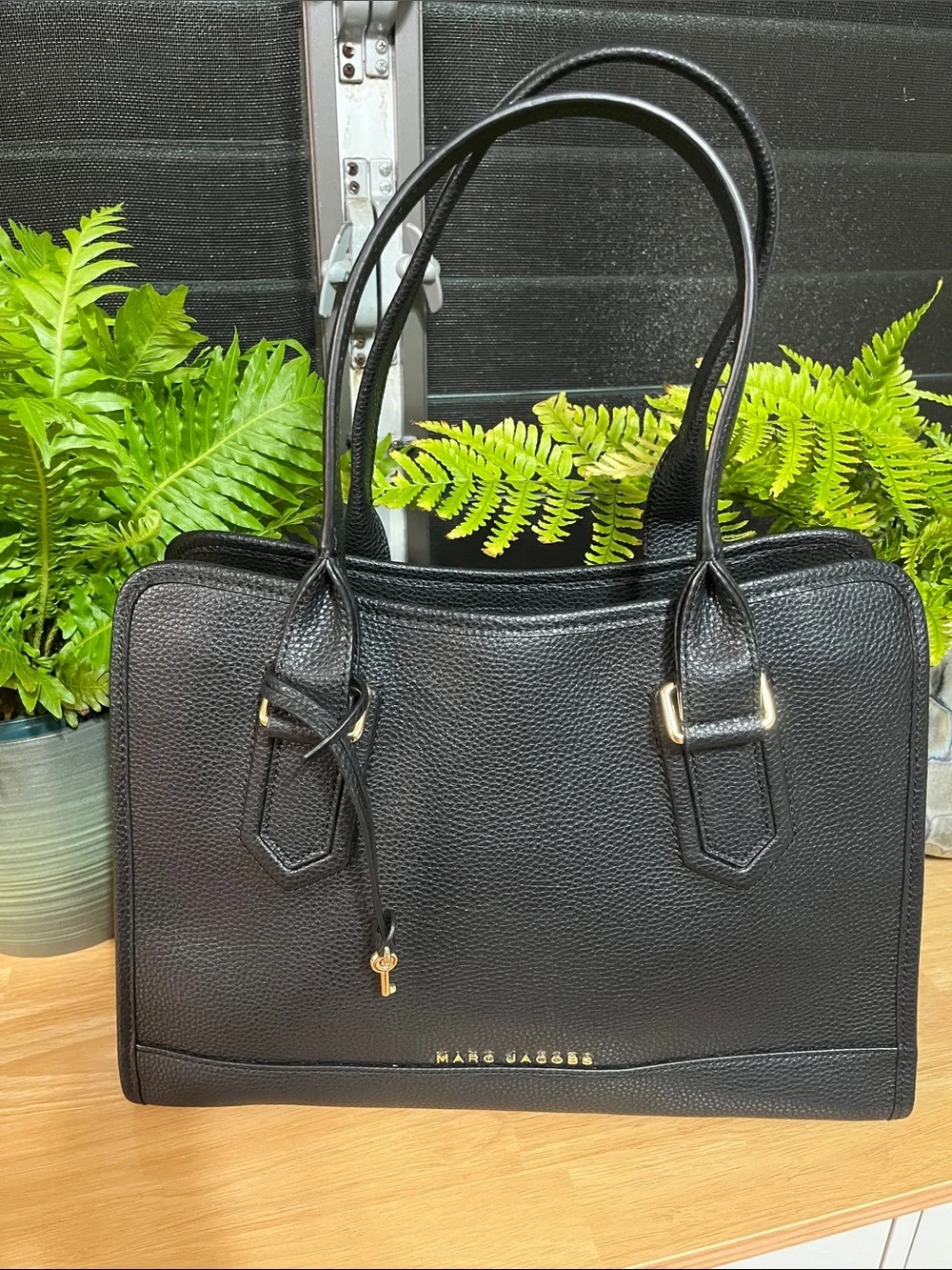Marc Jacobs women's handbag